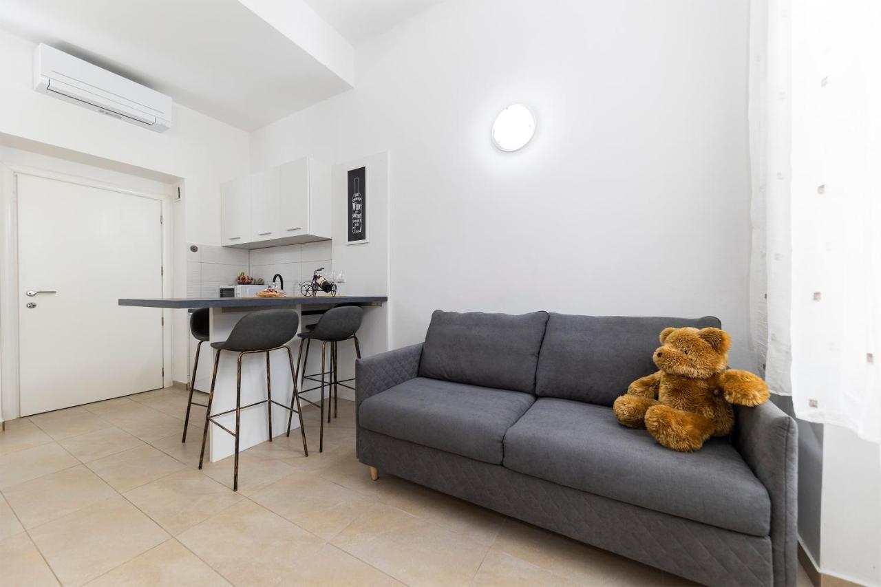 Apartments & Rooms Kolovare Beach 3, Zadar Extérieur photo