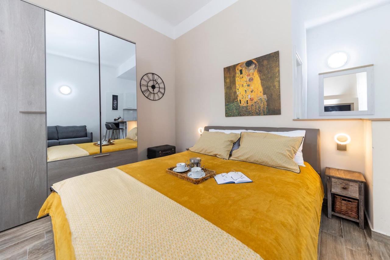 Apartments & Rooms Kolovare Beach 3, Zadar Extérieur photo